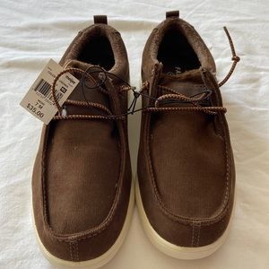 Falls Creek.  Brand new.  Unisex~ brown slip on memory foam shoes.  corduroy..